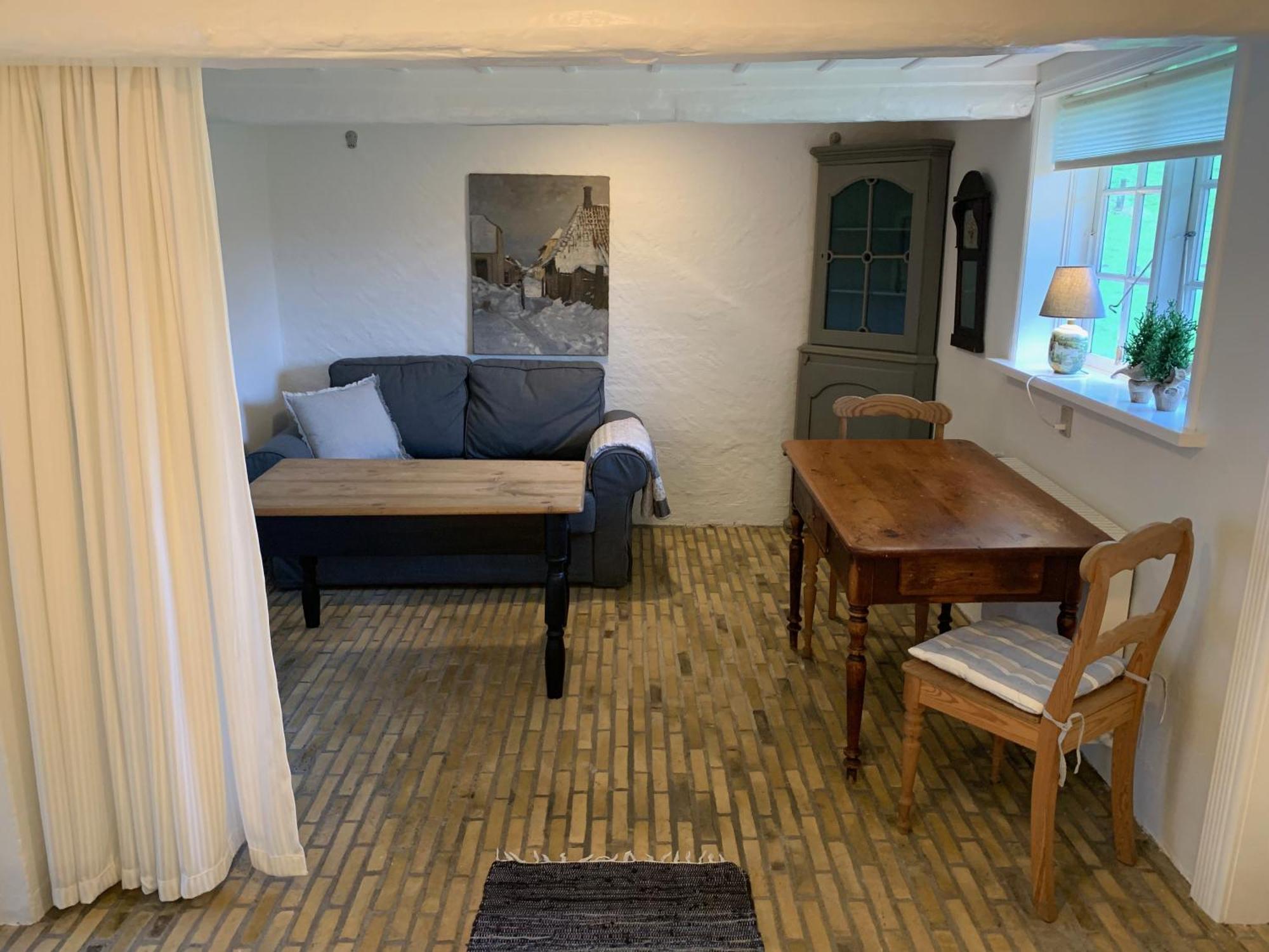 Lillemollens Bed & Breakfast Orbaek  Exterior photo
